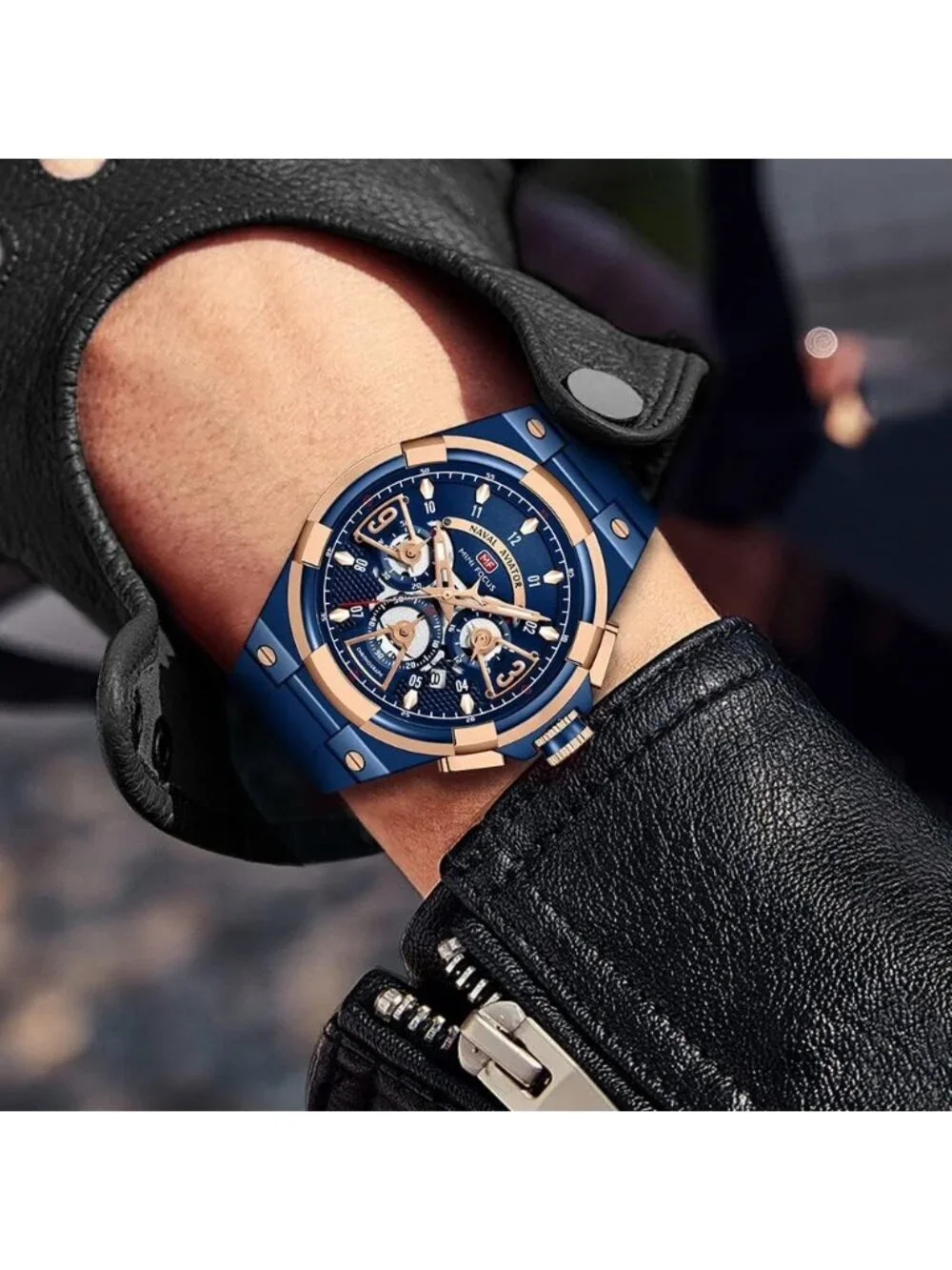 Men's Blue And Rose Analog Waterproof Chronograph Classic Stylish Casual Watch